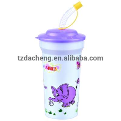 2016 Promotion wholesale kids drinking cups with straw